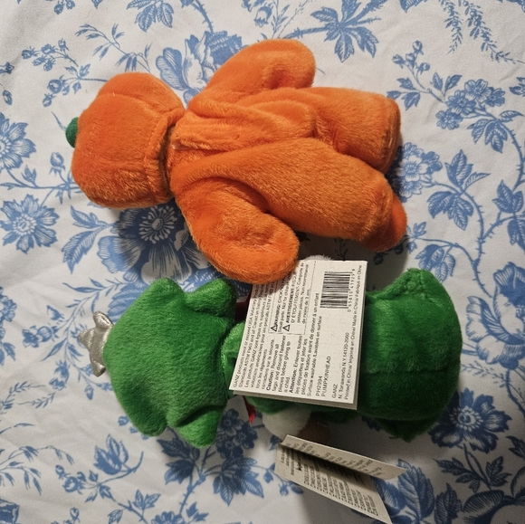 Nwt Ganz Wee Bear Village Pumpkinhead & Christmas teddy bears - Picture 4 of 5